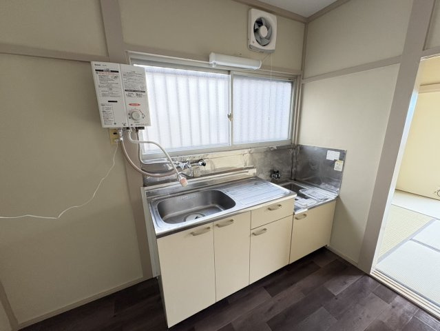 清滝園のキッチン