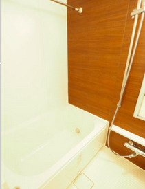 レジディア中目黒Ⅲの浴室