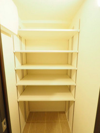 レジディア中目黒Ⅲの収納