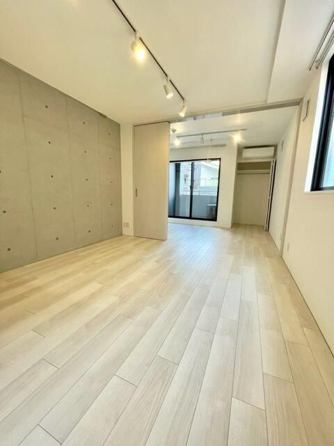 ラクラス四谷三丁目の居間・リビング