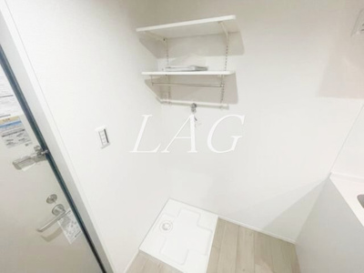 【設備】 | ヒルサイドパーク | 室内洗濯機置き場です。