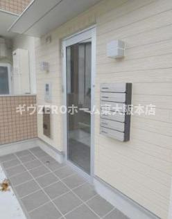 ハーモニーテラス御厨中のエントランス