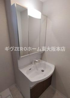 荒本フラワーレジデンスの洗面所