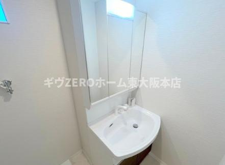 荒本フラワーレジデンスの洗面所