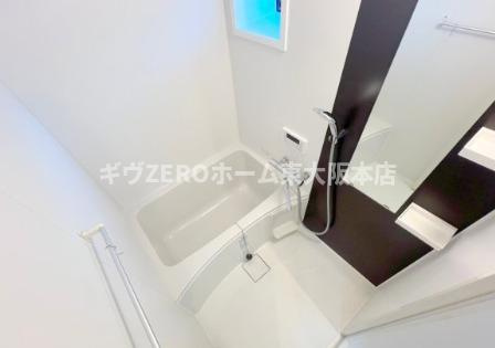 荒本フラワーレジデンスの浴室