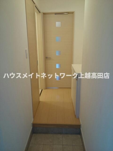 ヒルトップテラスの玄関|玄関