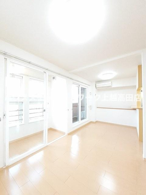 グランデールの居間・リビング|ＬＤＫ