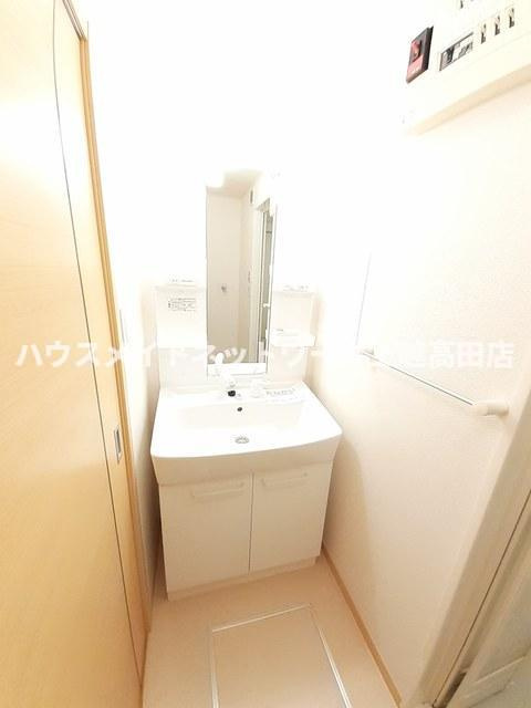 グランデールの洗面所|洗髪洗面化粧台