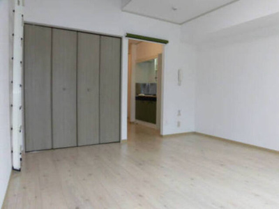 【居間・リビング】 | セジュール素川Ⅱ | 205 居室