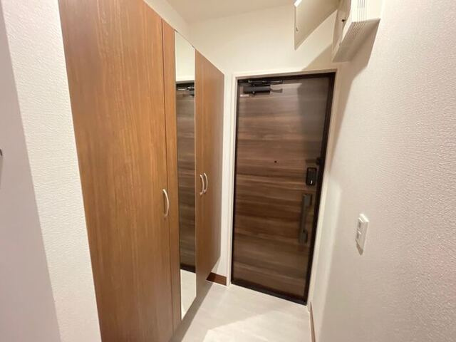 メゾンレジデンスの玄関|玄関入り口