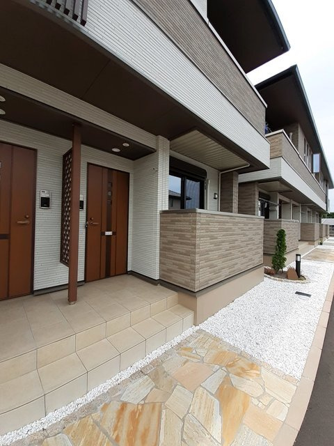 ラ・フレーズ　Ｃのエントランス