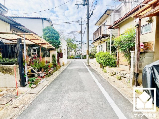 伏見区醍醐切レ戸町の前面道路含む現地写真