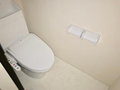 【トイレ】 | ラック　フィールド | シャワー付トイレ