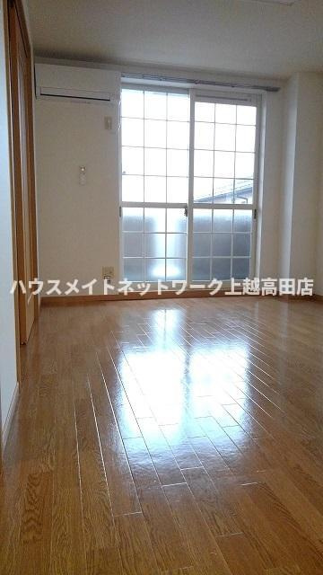 スノー　ヒーロー　Ｂの居間・リビング|ＬＤＫ