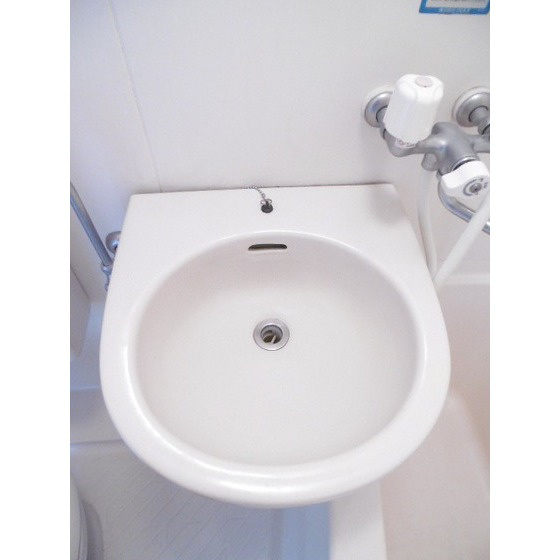 エレガンス綾瀬６の洗面所|洗面台