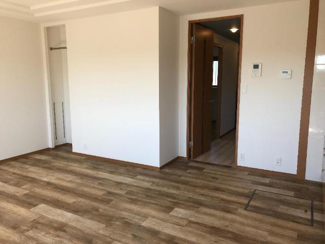 リュミエールの居間・リビング|リビング