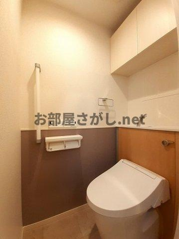 メゾン　ブランドブラン【東長崎駅近／12月中旬入居可】のトイレ|コンパクトで使いやすいトイレです