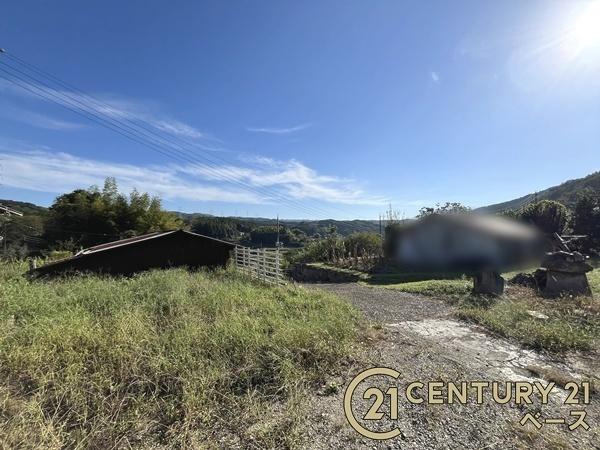 奈良市下狭川町　一戸建のその他|■現地撮影写真■お庭からの眺めです！