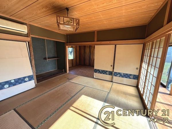 奈良市下狭川町　一戸建の和室|■現地撮影写真■離れ部分に和室があります！客間としてもご利用いただけます！