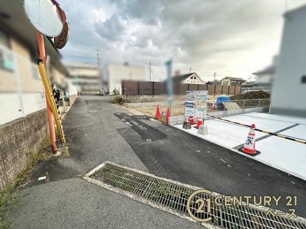 リーブルガーデン別所町 ／新築一戸建の前面道路含む現地写真|便利な幹線道路沿いです！