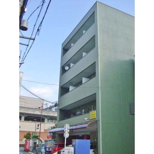 イーストフジの外観