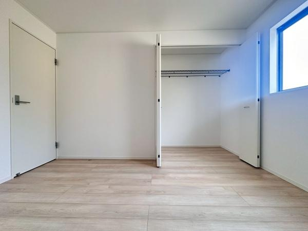 和歌山市鳴神第4-1号棟　新築戸建の洋室