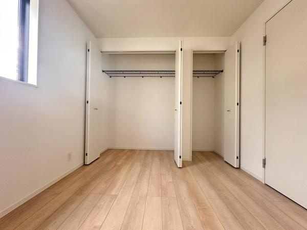 和歌山市鳴神第4-2号棟　新築戸建の洋室