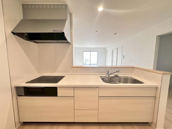 和歌山市鳴神第4-2号棟　新築戸建のキッチン