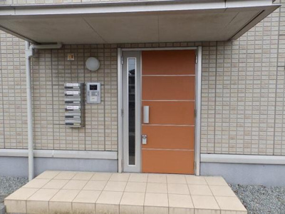 【エントランス】 | アルブル・ブランシュ・ブランシュ