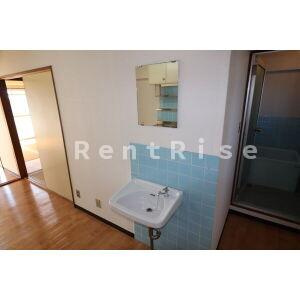 ロイヤル一宮の寝室