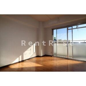 ロイヤル一宮のバルコニー