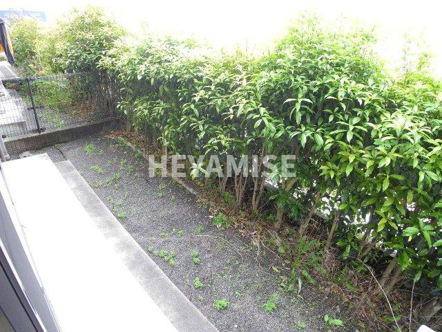 メゾン・ラ・パトリアEのバルコニー|※室内画像は別号室のもの