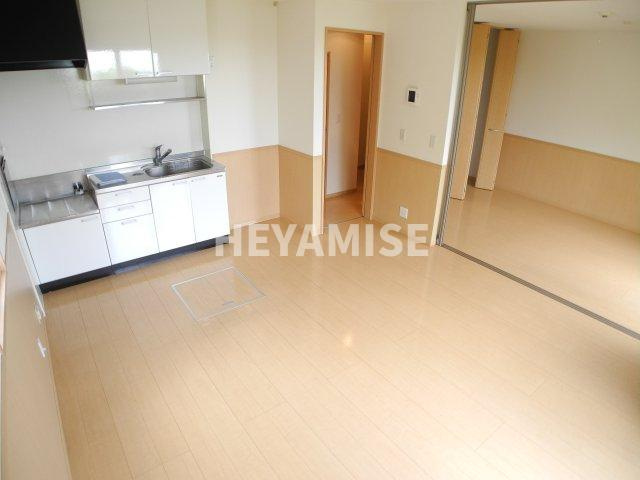 メゾン・ラ・パトリアEの居間・リビング|※室内画像は別号室のもの