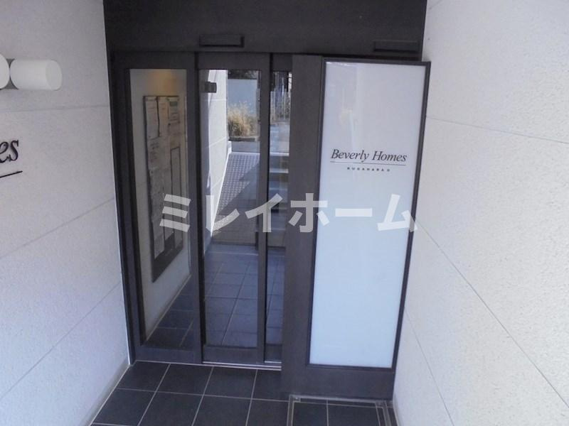 ビバリーホームズ久が原Ⅱのエントランス