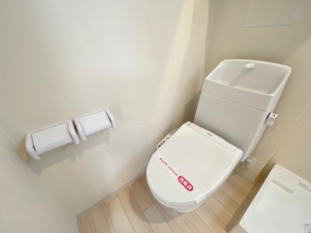 オリーブガーデンのトイレ|シャワー付トイレ