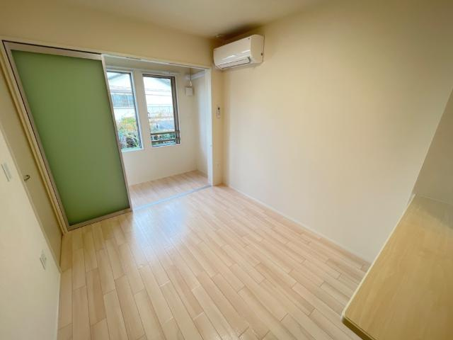 オリーブガーデンの居間・リビング|リビング