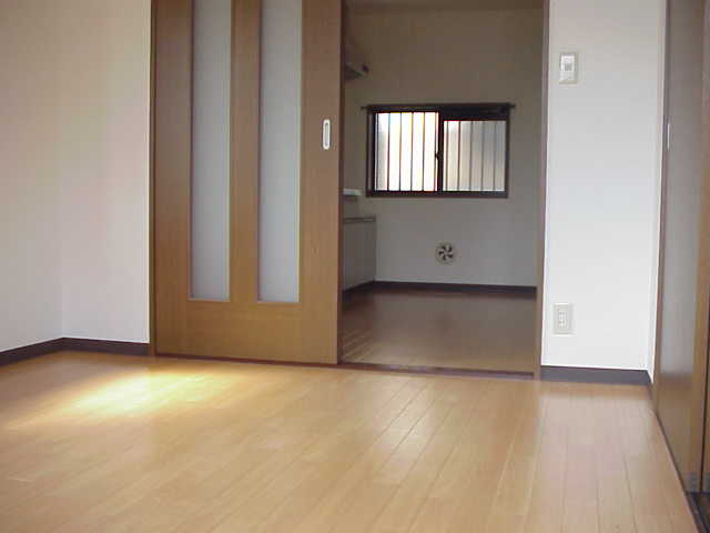 アスパラ館の内装|洋室