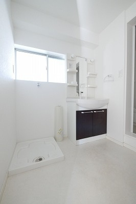 スペンドーレIの居間・リビング|スペンドーレI　402