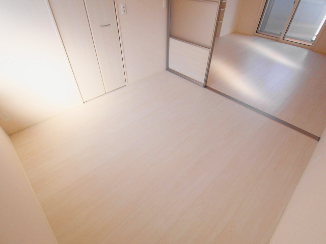 ホワイトリリーの寝室