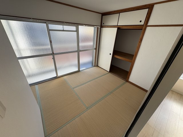 南五葉ハイツの寝室