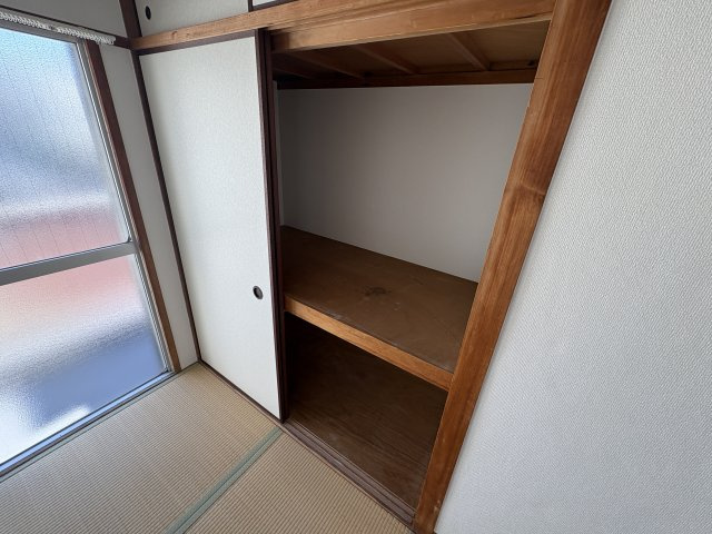 南五葉ハイツの収納