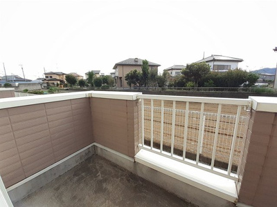 【バルコニー】 | メゾン・エクセルＤ | 落ち着いた時間を過ごせるバルコニーです