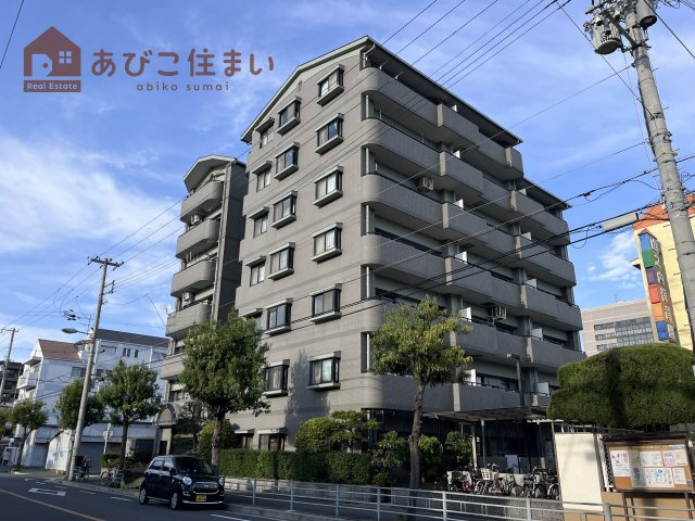 ウィステリアコート山之内の外観