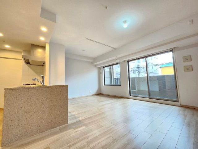 【居間・リビング】の画像