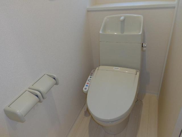 ベル　ウッドⅢのトイレ|シャワートイレ