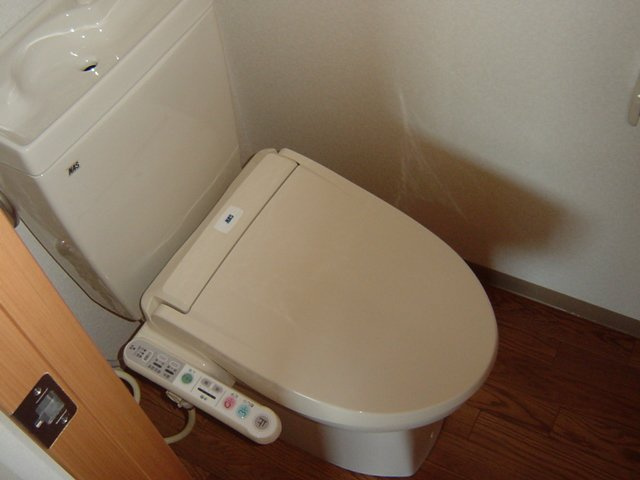 ブルーサンズ　ロフティーのトイレ|シャワー付トイレ