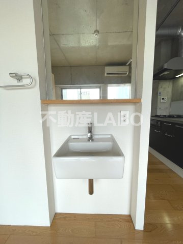 レオンコンフォート弁天町の洗面所