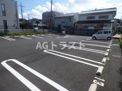 【駐車場】 | プライムタウンＢ | 駐車場があるので、車を買う予定の方も安心です