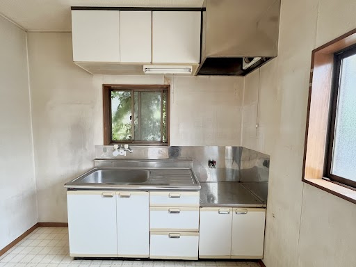 売中古戸建　中央区曳馬一丁目の居間・リビング