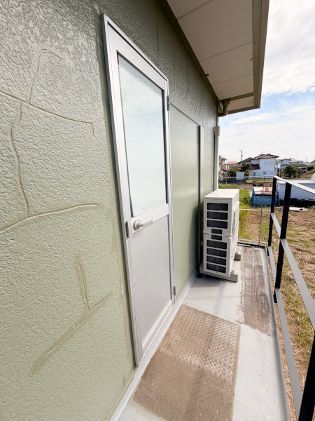 西貝塚貸店舗の内装